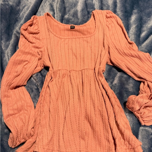 Shirt Bundle - Large ✨ - Picture 4 of 12